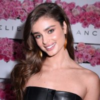Evelyne Lockhart (@_evelynlockhart) 's Twitter Profile