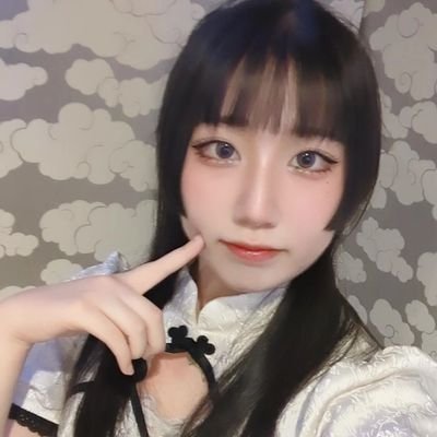 @yunyun_cafebar ▶BARtimeで会えます🌃🪼            
会えたらフォロバ❣️めちゃオタクな妖精🐟