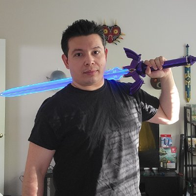 🇸🇻 | 👨🔬 by day/🎮 by night | Variety Streamer | Zelda fan | FGC enthusiast | Nintendo and Retro fan | https://t.co/1ljy4yTfev