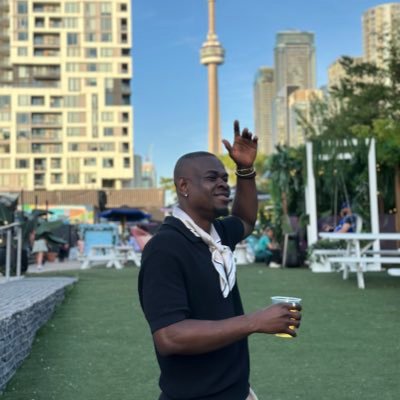 Designer/Creative Director @AskewINC | A GREAT Mo’f#cka! | God knew what He was doing when he made me 🗺️🇨🇦