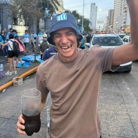 Ton (@tonsingas) 's Twitter Profile