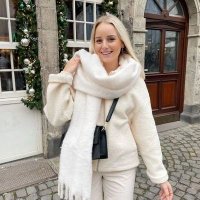 Ava Thompson (@avathomp7272) 's Twitter Profile