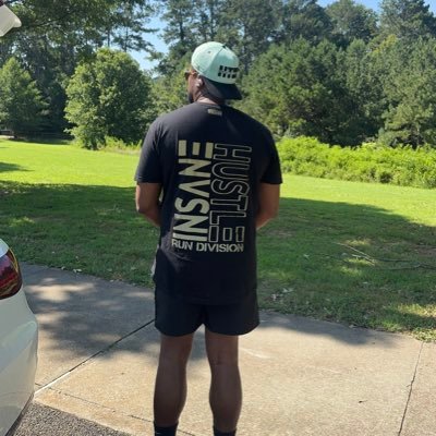 Trade and Train | Owner of Insane Hustle Active Apparel | Newbie Options Trader sharing my journey to financial freedom and wealth | Not financial advice