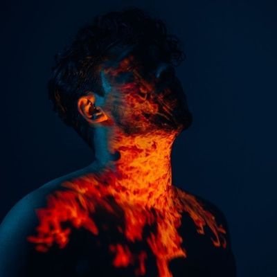 sigiloardente's profile picture. Tudo é um ciclo. Se permita.