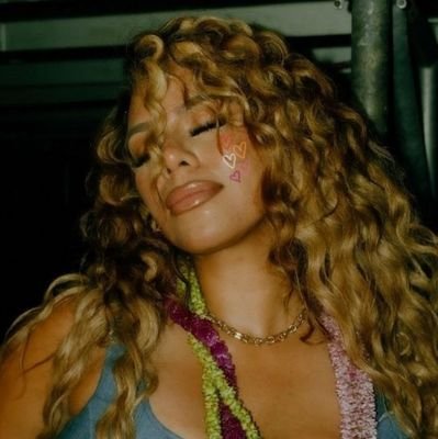 ˗ˏˋ agathario ᎒ my personality has the three L's traits = loser, lesbian, louie. —she!they ⚢´ˎ˗