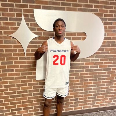 EtienneAime2's profile picture. Inside-outside player/ Florida / 6’2 shooting guard-forward / 192lbs / 3.40gpa/ Email: aimeetienne8@gmail.com & Phone: 3213374567 //
