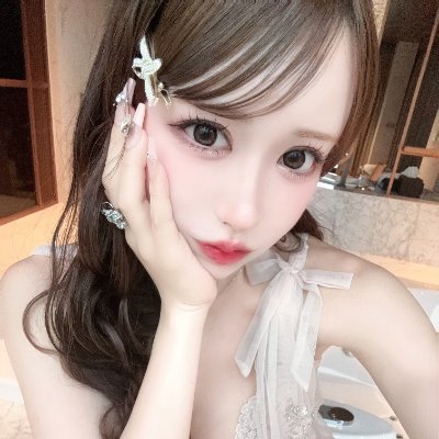 javi_eee's profile picture. 做你的甜宝贝，想被你舔舔...........