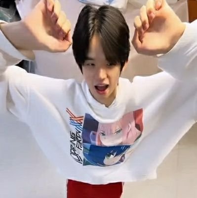 wariya_cs's profile picture. เปิดร้านไอติมให้อัยตูด🍨🩷