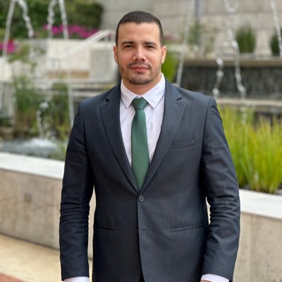rodrigozabale's profile picture. Abogado @unilibre - Esp. en Derecho Público. @uexternado Orgullosamente Magdalenence y Guajiro. Papá de #Zoé 🐺#Progresista