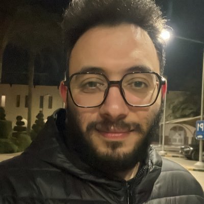 deadlydude111's profile picture. What’s in the boooox