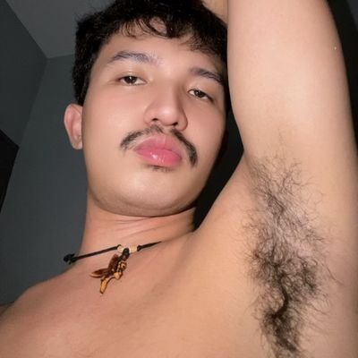 _yyymmis11's profile picture. v