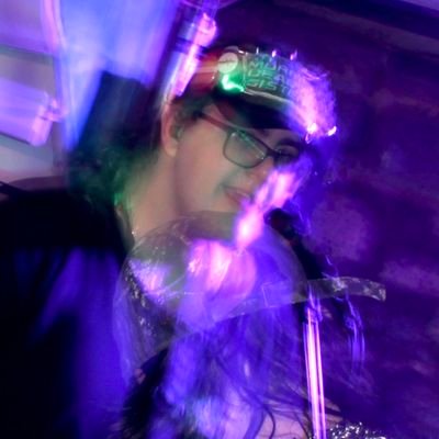 @madiserket's emo/ska/experimental rock project | ⚧ | Booking/Inquires: waamosskramz@gmail.com | signed to: @animaljamrecord
