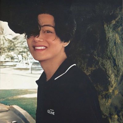 thvkookietae's profile picture. ✨🏳️‍🌈 | 29 | Taetae 🐯🐻 | KookV🐰🐻