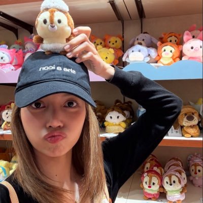 melanyd05p's profile picture. IG:melany.d05 🪐