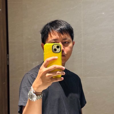 ⚒️ iOS Dev | Father | Building small bet iOS apps portfolio.