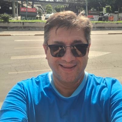 Respeto los valores, asesor, consultor y defensor de nuestra soberanía.