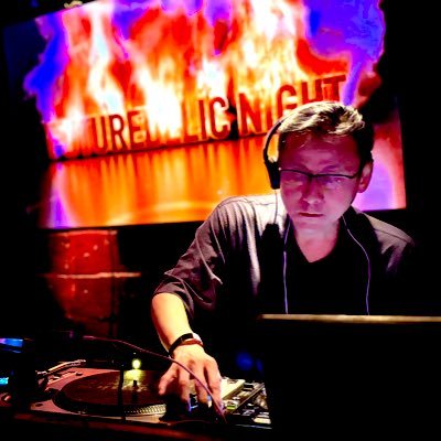 ♬🎧Radio&TV.PD / DJ / MC / NA🎙 ♪ clubhouse〝SHAKE EMOTIONS〟CEO♬😆 ラジオ・club DJでプロデューサー