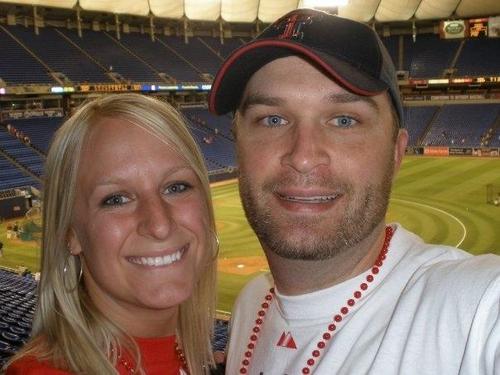 MausTom's profile picture. Father, husband, and math teacher