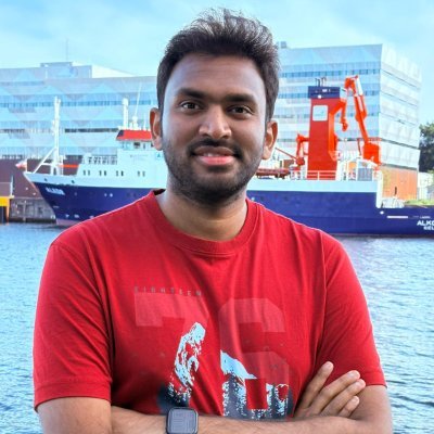 Entrepreneur | Software Engineer| Swimmer.