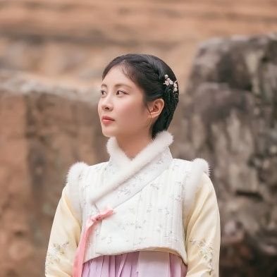 🇲🇾 only seo juhyun + lsrfm + nct (dream) + svt (yjh) + ggs + wgb + naniwadanshi + gnsn ¦ fan account & not affiliated ¦ #TheFirstNightwiththeDuke enthusiast
