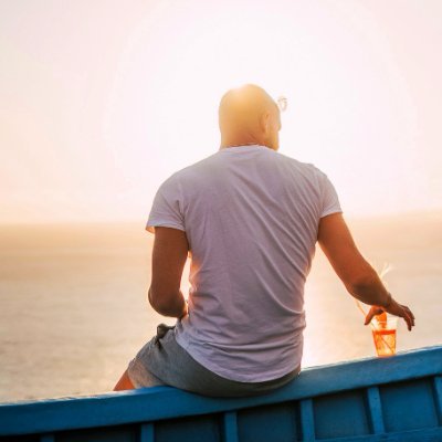 lessons4myself_'s profile picture. Don’t serve the system. Build systems that serve you. 🧭               Think freely. Act intentionally.