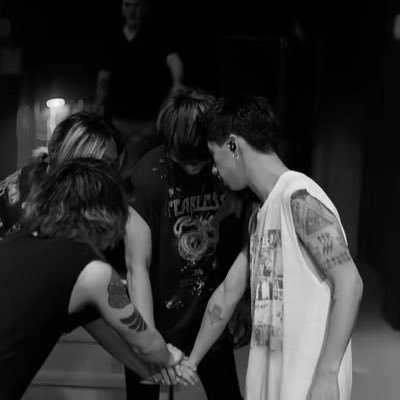 JoQMBSVwWxXGVHv's profile picture. にわかマドリディスタ/キングダム乱 NEW ONCE（SLポッポちゃん）/ （ONE OK ROCK 9/13） キングダム本誌お読みになってる方、ミュートにさせて頂いております。ネタバレ防止のためです。ご了承くださいm(_ _)m 覇道、頂天はやってません