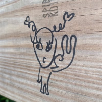 crawwhat's profile picture. petscop and hollow knight fan currently undergoing psychosis