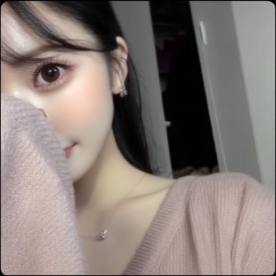 フォロワーさんにしかDM返しません。┋お♡にー動画配布もしてるので見たい人は【動画希望】ってDMちょーだい🎀🫧定期さんになりたい人はまず住み送ってね🙆🏻♀️