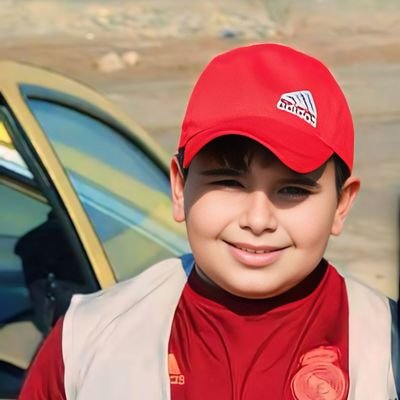 في قلبي ترقدُ ❤️ أُمي ❤️ وفي روحي وطن ففي قلمي نبضُ أُمي وعطرُكَ ياوطن 🇮🇶