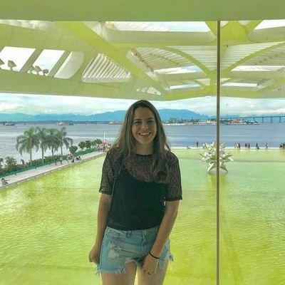 I'm kendora Hazel originally from Texas but I live here in London England because of my work. i love hiking, swimming and helping people ❤️❤️❤️