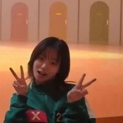 Emilia35624's profile picture. 