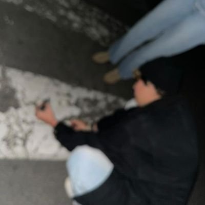 3ffy_adaputa's profile picture. fumando baseado por pelo menos 5 países diferentes