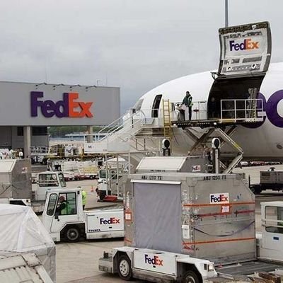 fedex_usa19073's profile picture. Fedex express company fast and reliable