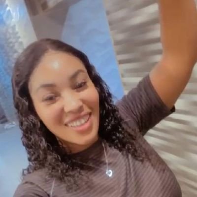 madinadupo14453's profile picture. 