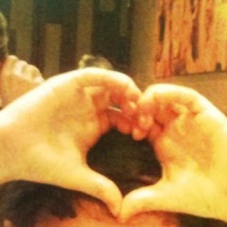 JoLiddell1's profile picture. Fashion loving, brand consulting, mum of two