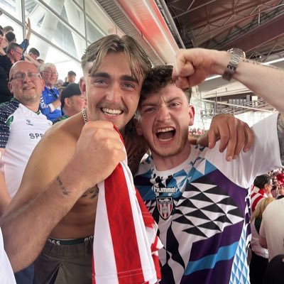 AndyDurham71's profile picture. 