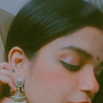 artipandey333's profile picture. 