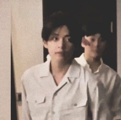 i breath yoongi 𐙚⋆ and post my crazy thoughts. not a typical fan account i am yoongi's cat 🍊🐈⬛️
i am not violent IDK WHY I BITE THOU 🪼