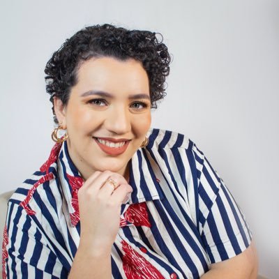 Médica de Familia e Comunidade, sapatão no interior de MG, profe da UFSJ, coordenadora do PRMMFC/UFSJ 🏘️🏳️🌈