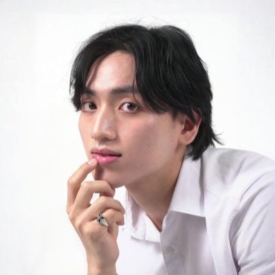 2003.12.25/179cm Mr.4chuo 2025 🇨🇳🇯🇵 一日一回　#りんぽち お願いします🌏👑