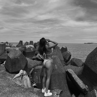 pxldwi's profile picture. It's kind of fun to do the impossible