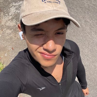 ornelitassss's profile picture. 20// Siento que merezco más….