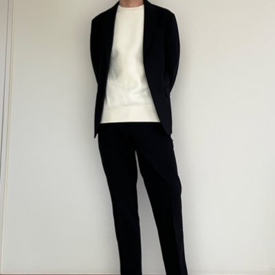 セックスレスに悩んでいた40代既婚男です。娘1人。娘を出産後レスられるように。どうすればセックスレス解消できるのか?何かヒントがあればと思ってXを始めましたが、完全にSEXレス解消は諦めたアカウントです。日常の愚痴、エロばかりです。フォローお気軽にどうぞ。DMすると喜びます。
