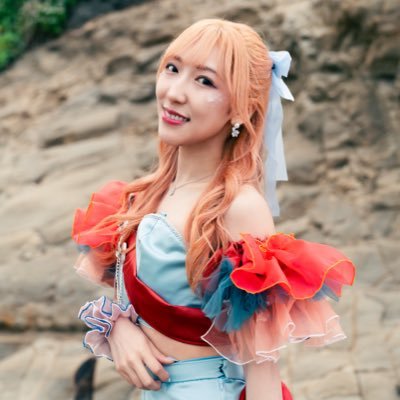 @ranab1209 のみどりのちょうちょ。セーラーヴィーナスとミニーちゃんが好きです。んちゃ族募集中✋#なこんちゃ 振付師としても活動中。今まで100曲以上振り付け提供しています!振り付け依頼はこちらから(DMは見ません)☞n.tomomi0803official@gmail.com
