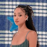 Nadhira Poetri. (@kiasbentala) 's Twitter Profile