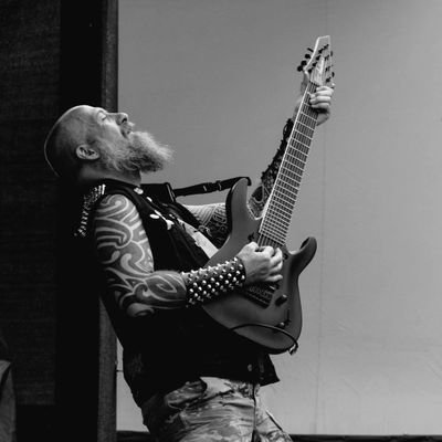positive male role model. anarchist dad that's into weightlifting, Brazilian Jiu jitsu, stand-up comedy and death metal. guitarist for @withincaskets