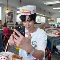 Charm, USRN 🇺🇸 (@charmfrl) 's Twitter Profile