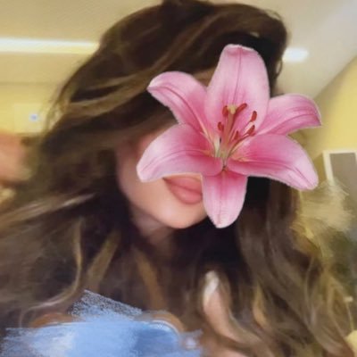آنـالـسـت امرأه ضعيفه انـا قصه صبر وقوة لا يعلم بها إلا الله 🤍🕯️