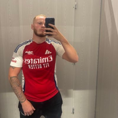 27 years old, The Arsenal, blessed, new account after old account got spun 🫡