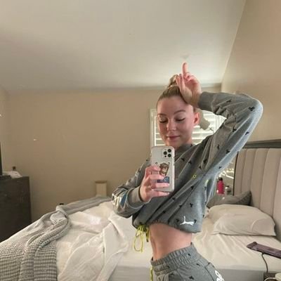 ShandaraJudith's profile picture. Just another home gurl in her unit 😅